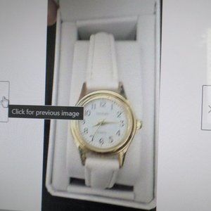 WOMAN'S WATCH